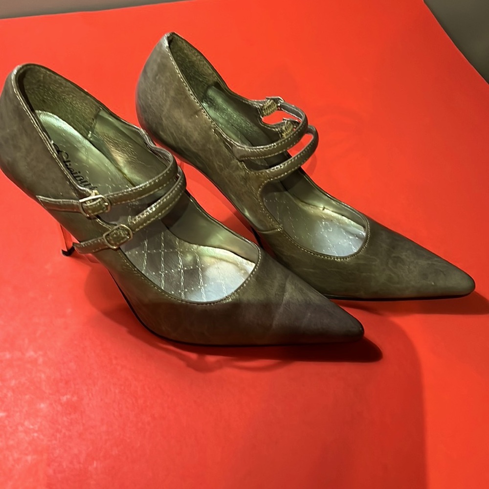 These are for weddings or holiday party event. A statement shoe for sure.